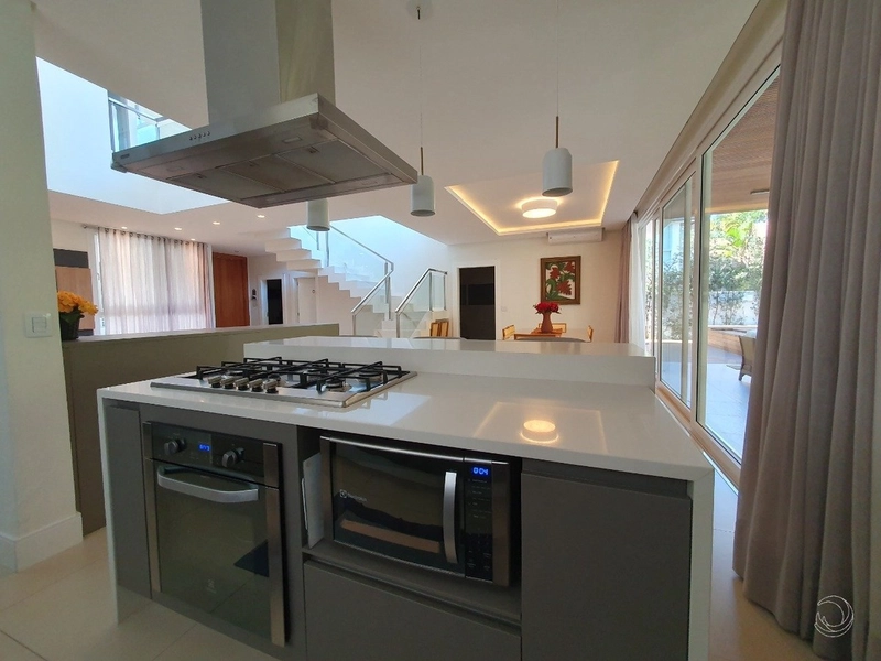 Casa residencial em condomínio fechado com 4 dorm. sendo 4 suítes: 29ª foto da galeria de imagens do imóvel