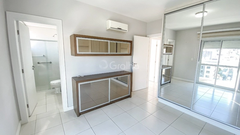 Apartamento em Coqueiros com 2 dormitórios 2 suítes 2 vagas: 19ª foto da galeria de imagens do imóvel