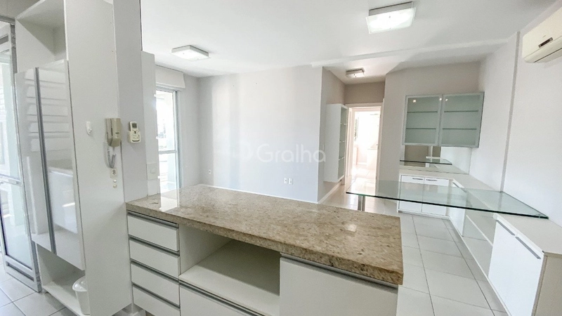 Apartamento em Coqueiros com 2 dormitórios 2 suítes 2 vagas: 11ª foto da galeria de imagens do imóvel