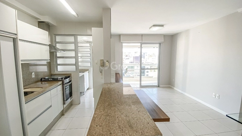 Apartamento em Coqueiros com 2 dormitórios 2 suítes 2 vagas: 6ª foto da galeria de imagens do imóvel