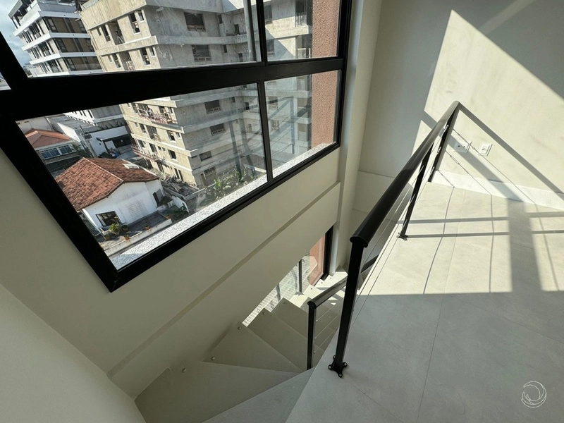 Apartamento Duplex no Centro com 1 dormitório 1 suíte e 1 vaga: 13ª foto da galeria de imagens do imóvel