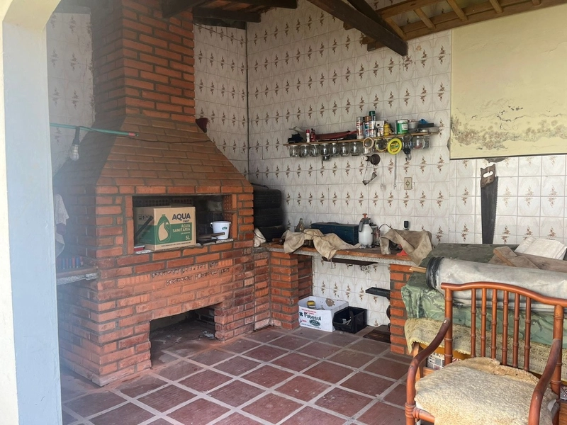 Casa no Bom Abrigo a venda com 3 dormitórios 1 suítes e 2 vagas 300m²: 2ª foto da galeria de imagens do imóvel