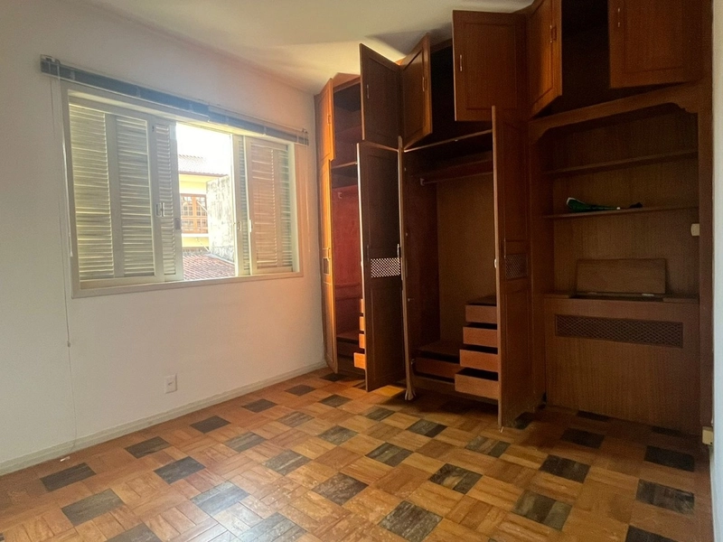 Casa no Bom Abrigo a venda com 3 dormitórios 1 suítes e 2 vagas 300m²: 7ª foto da galeria de imagens do imóvel