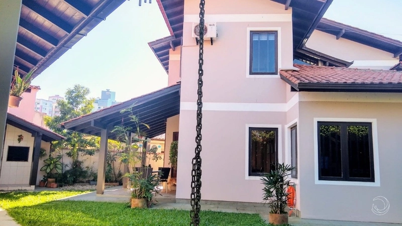 Casa no Itacurubi com 3 dormitórios 1 suíte e 2 vagas: 1ª foto da galeria de imagens do imóvel