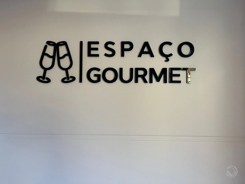 Apartamento duplex no Centro com com 1 dormitório e 1 vaga: 14ª foto da galeria de imagens do imóvel
