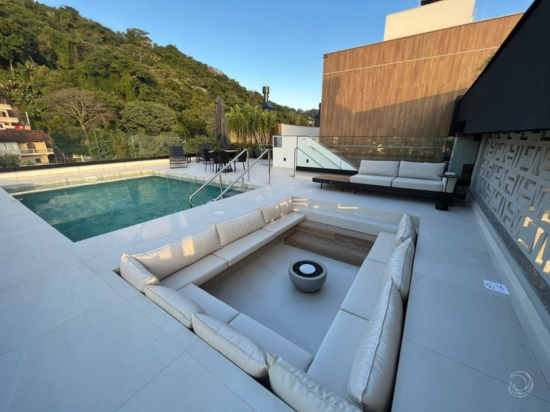 Apartamento duplex no Centro com com 1 dormitório e 1 vaga: 27ª foto da galeria de imagens do imóvel