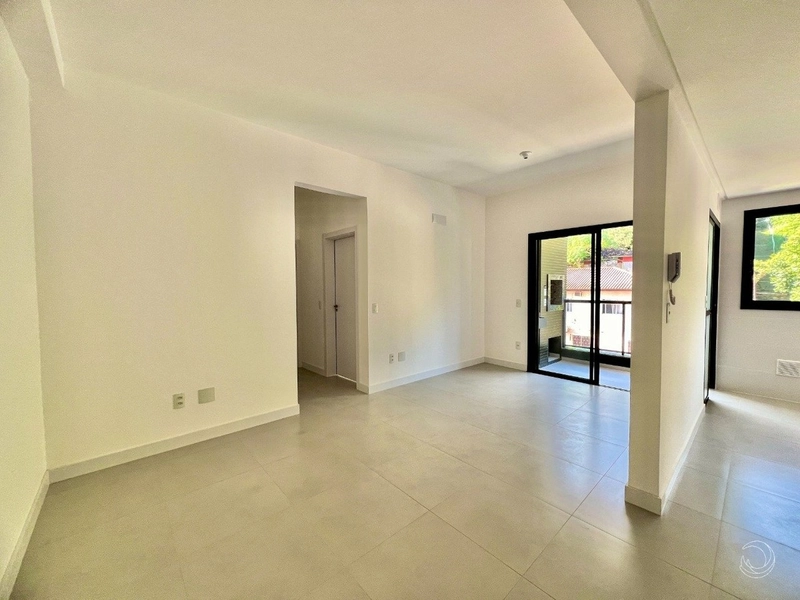 Apartamento no Centro com com 2 dormitórios 1 suíte e 1 vaga: 1ª foto da galeria de imagens do imóvel