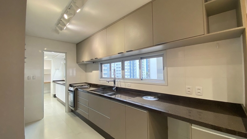 Apartamento no Centro com 3 dormitórios 1 suítes e 1 vaga - 115m²: 5ª foto da galeria de imagens do imóvel