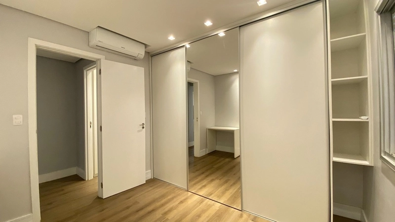 Apartamento no Centro com 3 dormitórios 1 suítes e 1 vaga - 115m²: 25ª foto da galeria de imagens do imóvel
