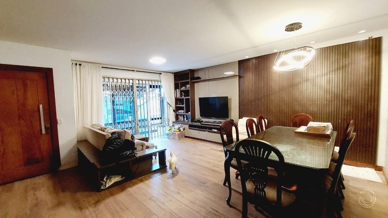 Casa na Trindade na Trindade com 5 dormitórios 3 suítes 4 vagas: 2ª foto da galeria de imagens do imóvel