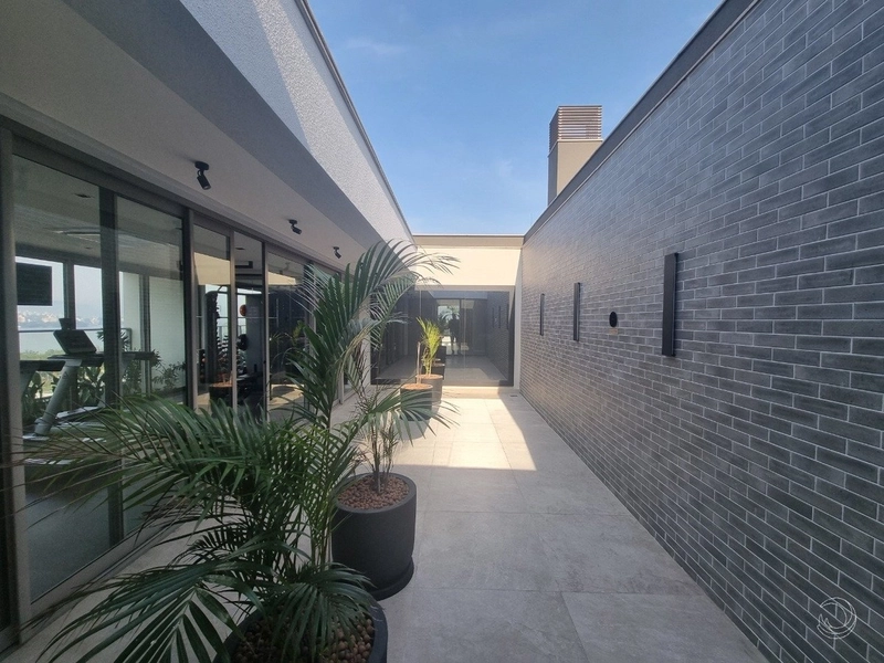 Apartamento em Cacupé Com 3 dormitórios, sendo 1 suíte e 2 vagas: 36ª foto da galeria de imagens do imóvel