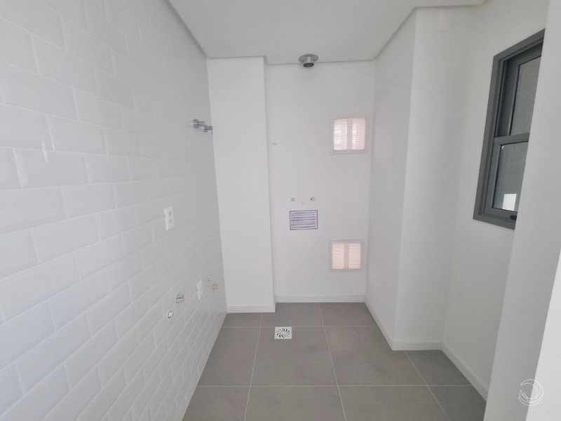 Apartamento em Cacupé Com 3 dormitórios, sendo 1 suíte e 2 vagas: 25ª foto da galeria de imagens do imóvel