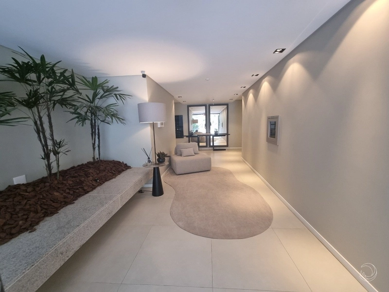 Apartamento em Cacupé Com 3 dormitórios, sendo 1 suíte e 2 vagas: 35ª foto da galeria de imagens do imóvel