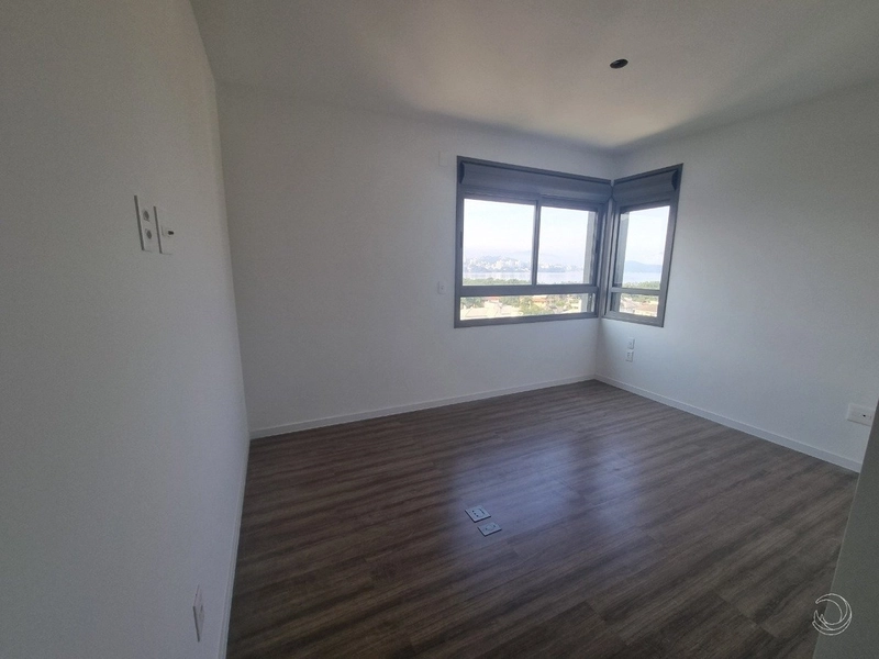 Apartamento em Cacupé Com 3 dormitórios, sendo 1 suíte e 2 vagas: 18ª foto da galeria de imagens do imóvel