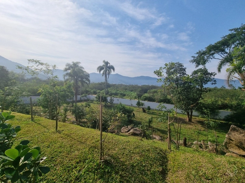 Apartamento em Cacupé Com 3 dormitórios, sendo 1 suíte e 2 vagas: 6ª foto da galeria de imagens do imóvel