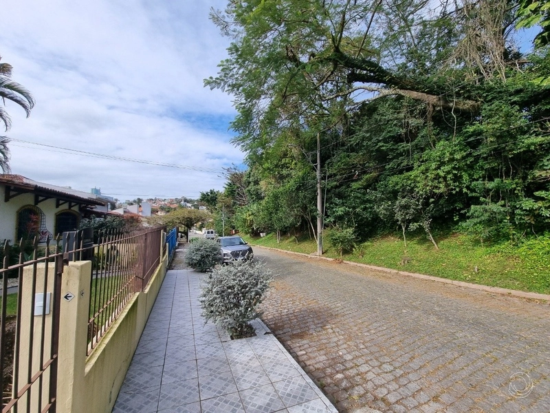 Casa no Bom Abrigo com 3 dormitórios sendo 1 suíte e 2 vagas: 60ª foto da galeria de imagens do imóvel