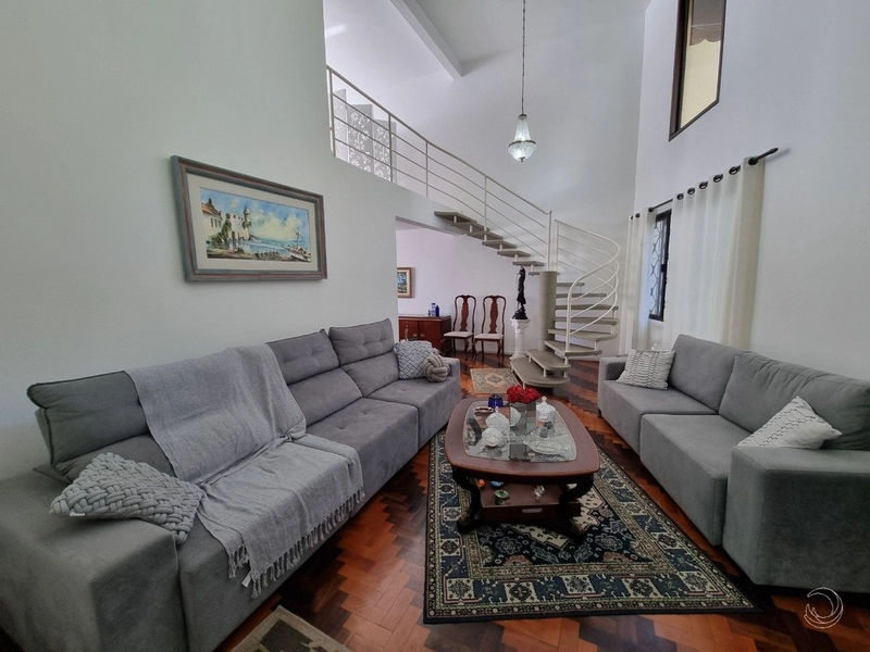 Casa no Bom Abrigo com 3 dormitórios sendo 1 suíte e 2 vagas: 2ª foto da galeria de imagens do imóvel