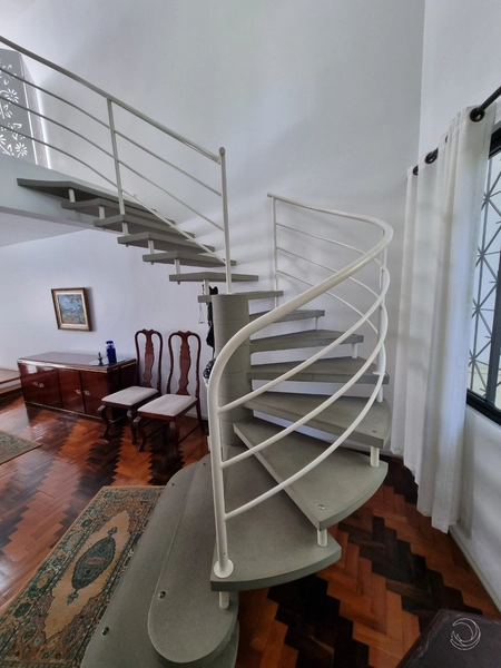 Casa no Bom Abrigo com 3 dormitórios sendo 1 suíte e 2 vagas: 4ª foto da galeria de imagens do imóvel