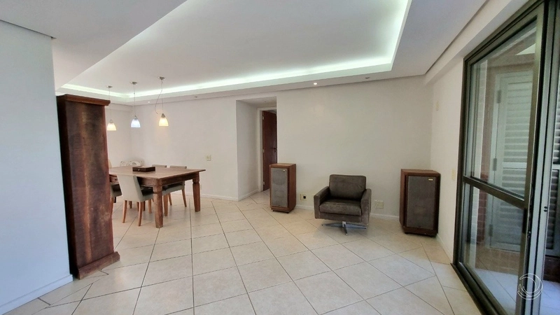 Apartamento no Centro com 3 dormitórios, sendo 1 suíte e 1 vaga: 2ª foto da galeria de imagens do imóvel