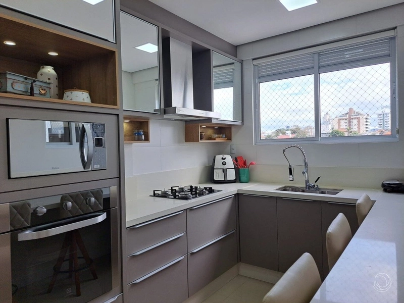 Apartamento no Estreito com 2 dormitórios 2 suítes e 2 vagas: 3ª foto da galeria de imagens do imóvel