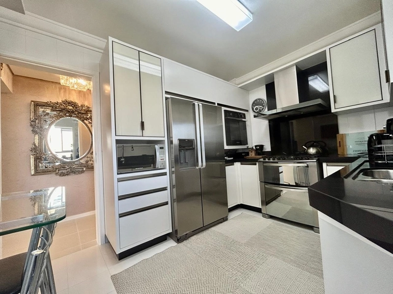 Apartamento Estreito com 3 dormitórios, sendo 1 suíte e 1 vaga - 120m²: 12ª foto da galeria de imagens do imóvel