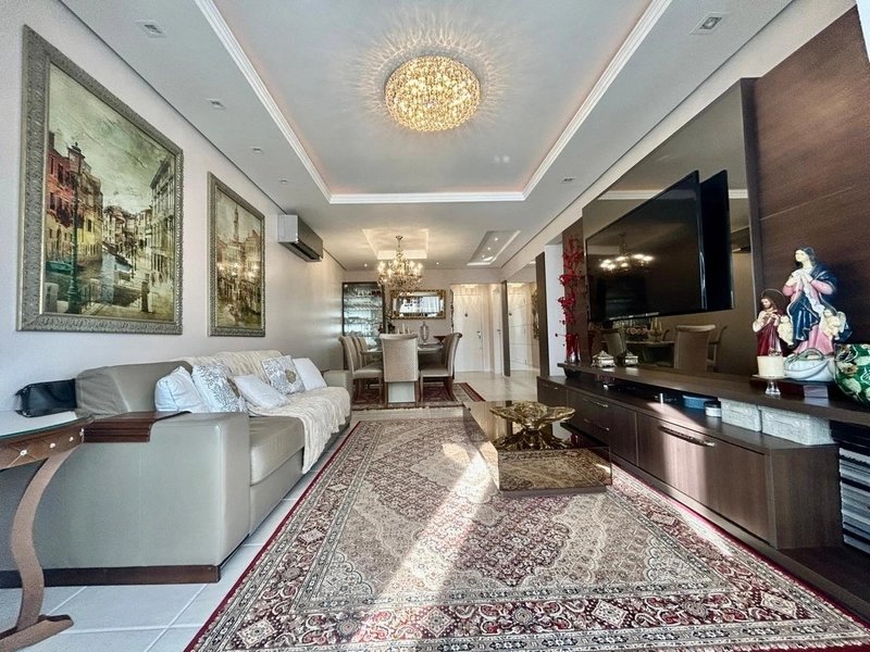 Apartamento Estreito com 3 dormitórios, sendo 1 suíte e 1 vaga - 120m²: 3ª foto da galeria de imagens do imóvel