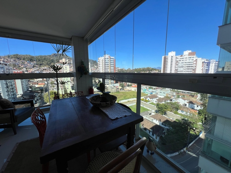 Apartamento na Beira Mar com 2 suítes e 2 vagas com 108m²: 18ª foto da galeria de imagens do imóvel