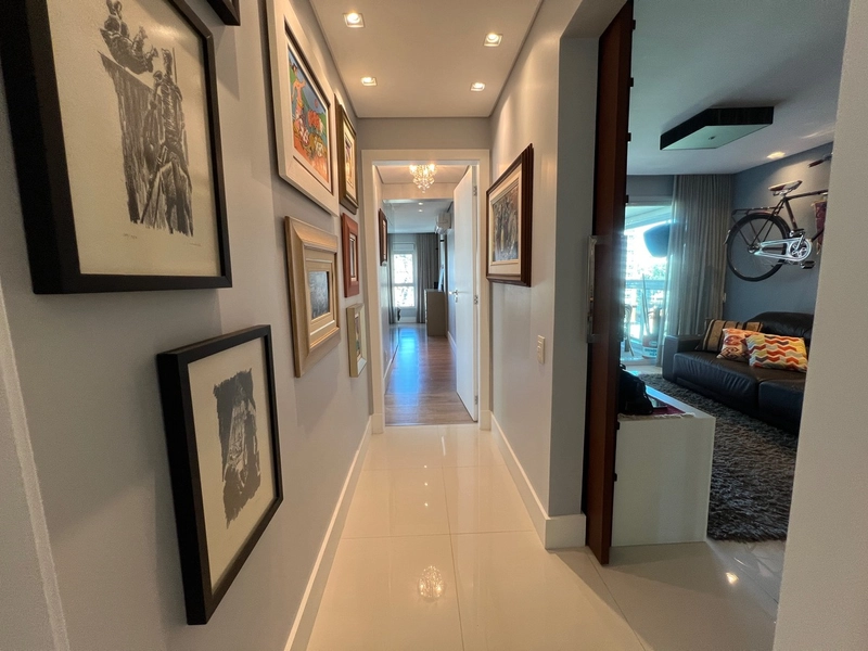 Apartamento na Beira Mar com 2 suítes e 2 vagas com 108m²: 31ª foto da galeria de imagens do imóvel