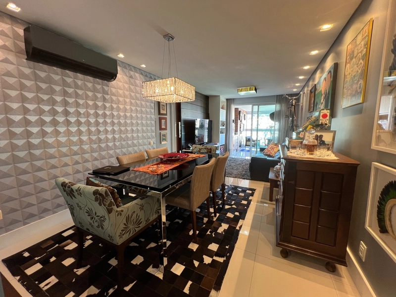 Apartamento na Beira Mar com 2 suítes e 2 vagas com 108m²: 10ª foto da galeria de imagens do imóvel