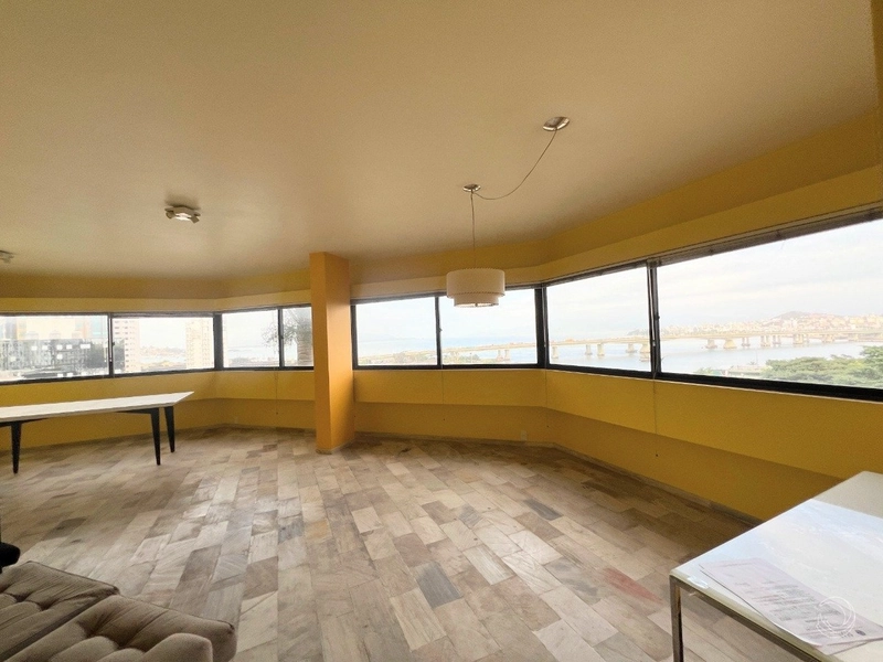 Apartamento no Centro a venda com 4 dormitórios 1 suíte e 2 vagas: 5ª foto da galeria de imagens do imóvel
