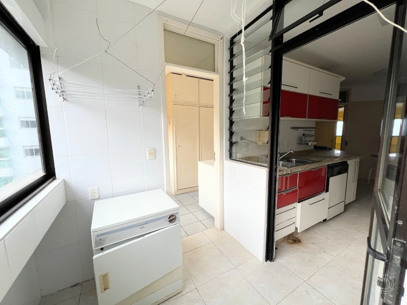 Apartamento no Centro a venda com 4 dormitórios 1 suíte e 2 vagas: 16ª foto da galeria de imagens do imóvel