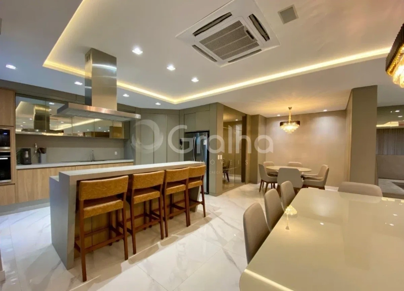 Apartamento no Itacorubi com 4 dormitórios 2 suítes 2 vagas: 30ª foto da galeria de imagens do imóvel