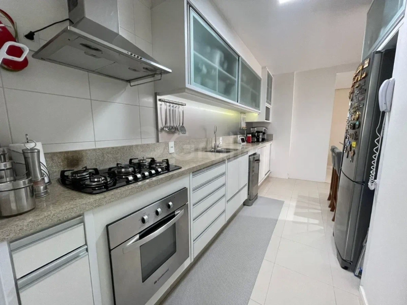 Apartamento no Itacorubi com 4 dormitórios 2 suítes 2 vagas: 11ª foto da galeria de imagens do imóvel