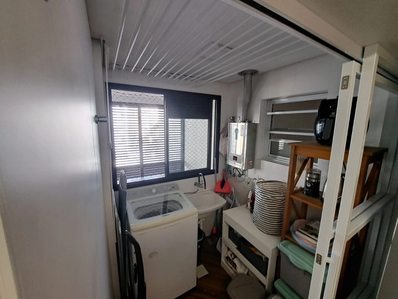 Apartamento no Balneário com 3 dormitórios, sendo 1 suíte e 1 vaga: 14ª foto da galeria de imagens do imóvel