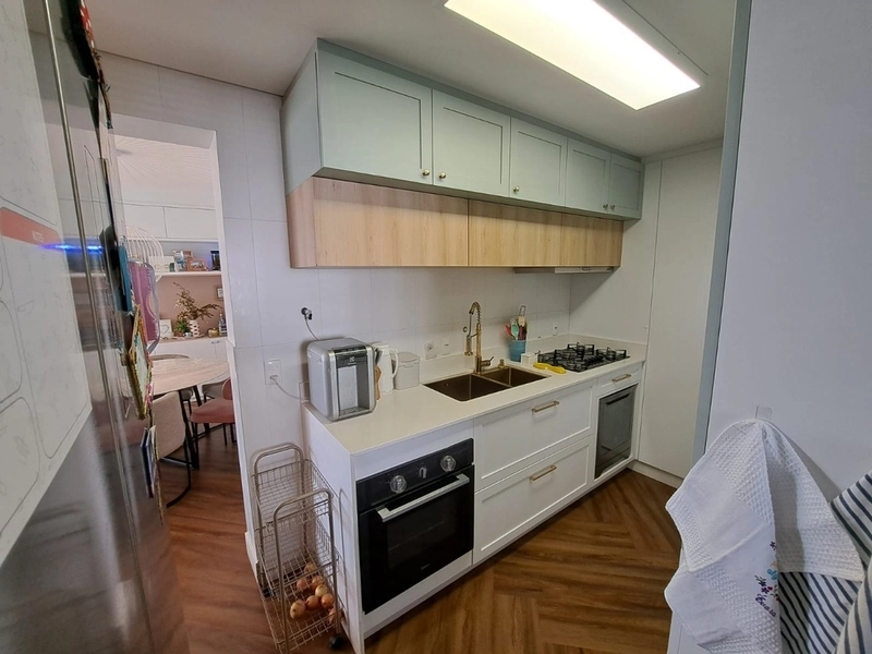 Apartamento no Balneário com 3 dormitórios, sendo 1 suíte e 1 vaga: 5ª foto da galeria de imagens do imóvel