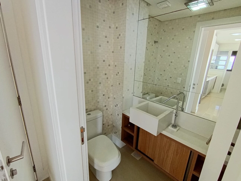 Apartamento no Balneário com 3 dormitórios, sendo 1 suíte e 2 vagas: 30ª foto da galeria de imagens do imóvel