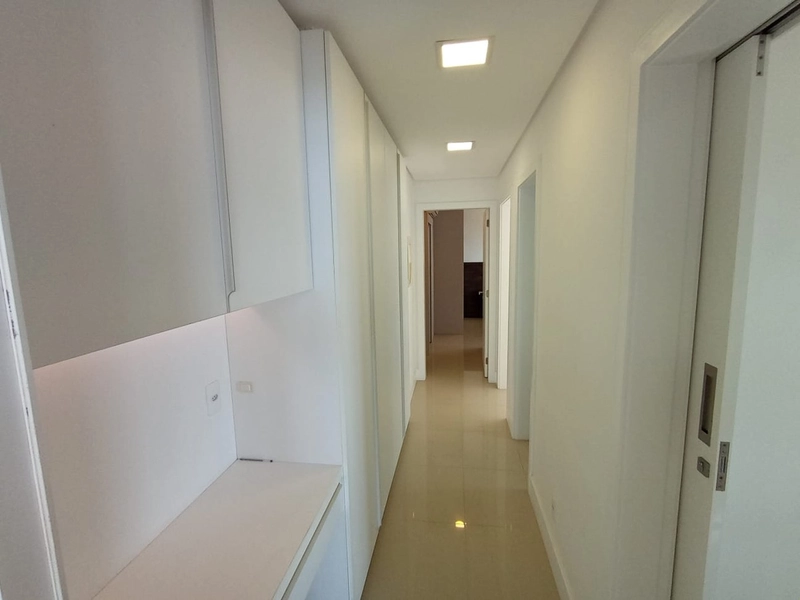 Apartamento no Balneário com 3 dormitórios, sendo 1 suíte e 2 vagas: 28ª foto da galeria de imagens do imóvel