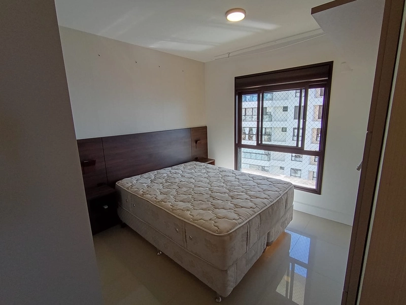 Apartamento no Balneário com 3 dormitórios, sendo 1 suíte e 2 vagas: 11ª foto da galeria de imagens do imóvel