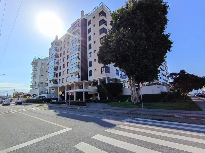 Apartamento no Balneário com 3 dormitórios, sendo 1 suíte e 2 vagas: 50ª foto da galeria de imagens do imóvel