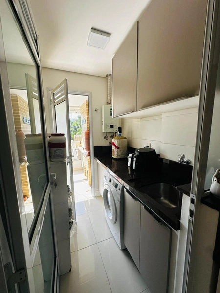 Apartamento no Campeche com 3 dormitórios, sendo 1 suíte, 1 vaga: 11ª foto da galeria de imagens do imóvel