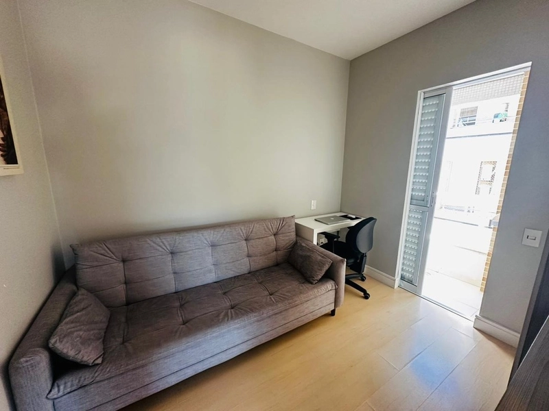 Apartamento no Campeche com 3 dormitórios, sendo 1 suíte, 1 vaga: 15ª foto da galeria de imagens do imóvel