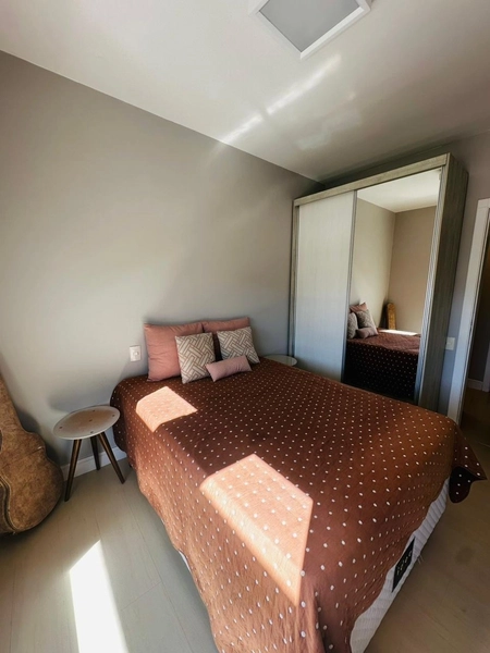 Apartamento no Campeche com 3 dormitórios, sendo 1 suíte, 1 vaga: 17ª foto da galeria de imagens do imóvel