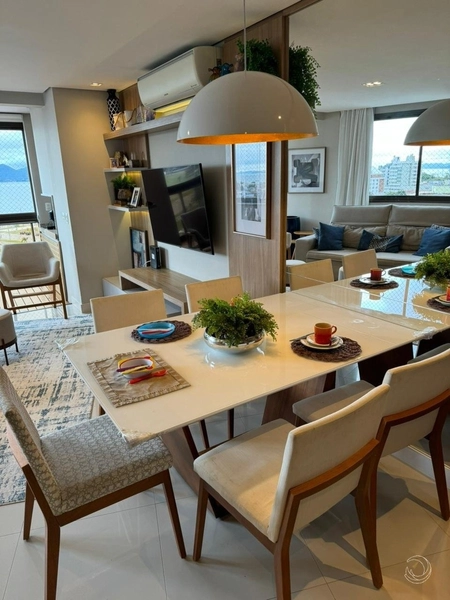 Apartamento a venda no Estreito com 3 dormitórios 1 suíte 2 demis: 2ª foto da galeria de imagens do imóvel