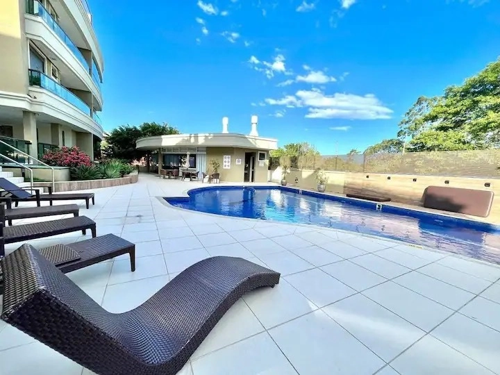 Apartamento no Campeche com 2 dormitórios, sendo 1 suíte e 2 vagas: 24ª foto da galeria de imagens do imóvel