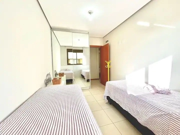 Apartamento no Campeche com 2 dormitórios, sendo 1 suíte e 2 vagas: 23ª foto da galeria de imagens do imóvel