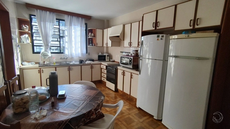 Casa residencial na Agronômica com 5 dormitórios 4 suítes e 4 vagas: 14ª foto da galeria de imagens do imóvel