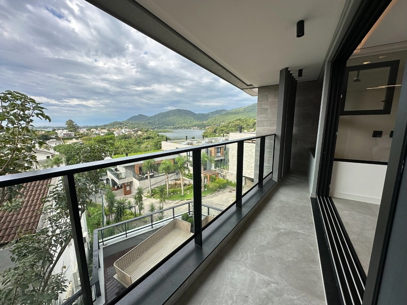 Casa no Canto da Lagoa com 3 quartos sendo 3 suítes e 2 vagas: 14ª foto da galeria de imagens do imóvel