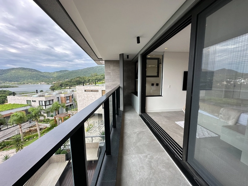 Casa no Canto da Lagoa com 3 quartos sendo 3 suítes e 2 vagas: 15ª foto da galeria de imagens do imóvel