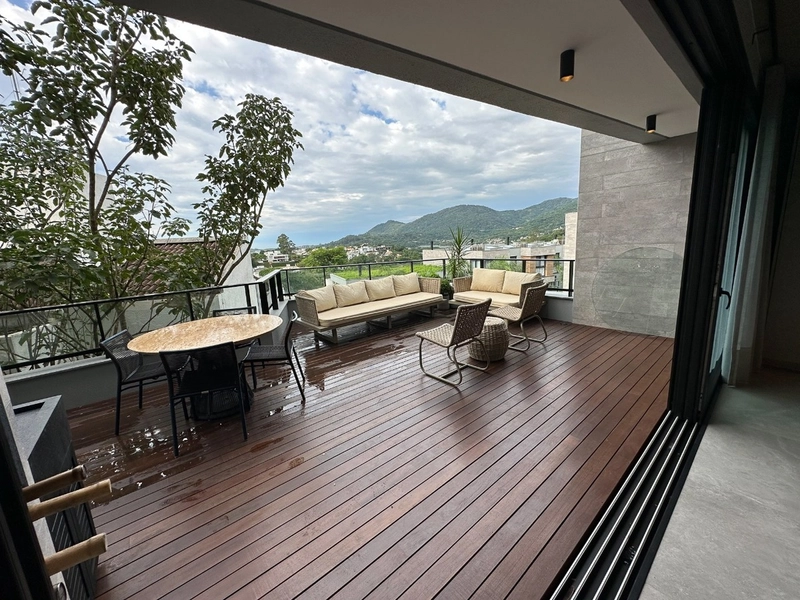 Casa no Canto da Lagoa com 3 quartos sendo 3 suítes e 2 vagas: 31ª foto da galeria de imagens do imóvel