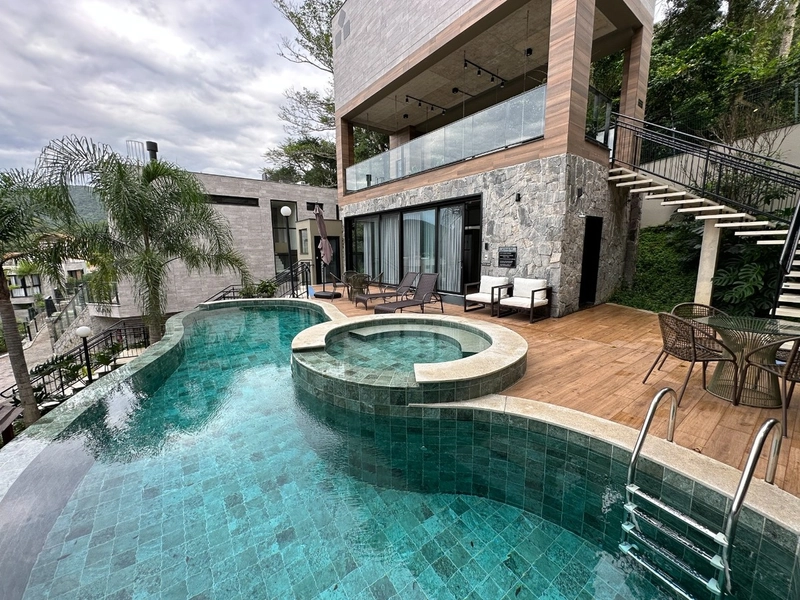 Casa no Canto da Lagoa com 3 quartos sendo 3 suítes e 2 vagas: 53ª foto da galeria de imagens do imóvel
